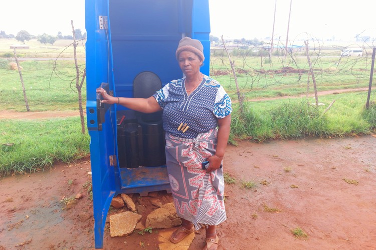 Ekurhuleni shack dwellers’ hopes of getting flush toilets dashed